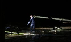 Selde kaybolan 4 kişiyi arama kurtarma çalışmaları sürüyor