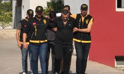 Adana'da kuyumcuda silahlı soygun gerçekleştiren 2 zanlı tutuklandı