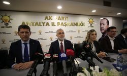Bakan Işıkhan, AK Parti Antalya İl Başkanlığı'nda konuştu: