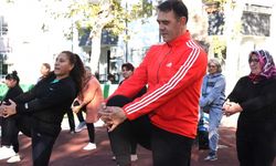 Silifke Belediye Başkanı Altunok, kadınlarla spor yaptı
