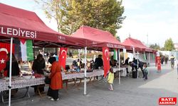 Filistin'e destek kermesi düzenlendi