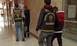 Antalya'da dolandırıcılık şüphelisi 2 kişi yakalandı