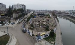 Depremlerin yıktığı Hatay'daki tarihi meclis binası yeniden inşa edilecek
