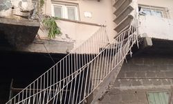 Hatay'da tadilat yapılan evde çalışan işçi merdivenin yıkılması sonucu öldü