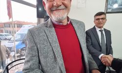 Karamanlı'da CHP'nin yaptığı ön seçimi Ali Hacıbeyoğlu kazandı