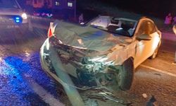 Mersin'de trafik kazasında 2 kişi ağır yaralandı