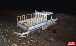 Diyarbakır'da otomobilin kamyonete çarpması sonucu 3 kişi öldü, 3 kişi yaralandı