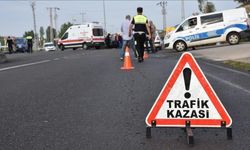 Isparta'da trafik kazası güvenlik kamerasına yansıdı