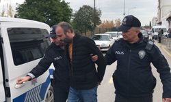 Adana'da eski kız arkadaşının aracına zarar veren zanlı yakalandı