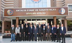 AK Parti'nin Antalya Büyükşehir Belediye Başkan adayı Tütüncü, seçim çalışmalarına başladı: