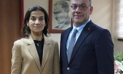 Balcalı Hastanesi Başhekimi Prof. Dr. Hafize Yalınız, göreve başladı
