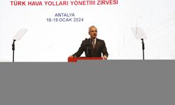 Ulaştırma ve Altyapı Bakanı Uraloğlu, THY Yönetim Zirvesi 2024 etkinliğinde konuştu: