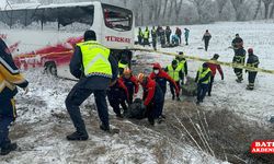 Yolcu otobüsünün devrildiği kazada ölü sayısı 6'ya yükseldi