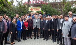 Cumhur İttifakı'nın Hatay Büyükşehir Belediye Başkan adayı Öntürk'ten, Defne'ye ziyaret