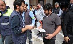 Adana'da 1490 camide vatandaşlar dolandırıcılık olaylarına karşı bilgilendirildi