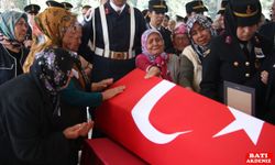 Şehit Jandarma Astsubay Kıdemli Başçavuş Çullu, Adana'da son yolculuğuna uğurlandı