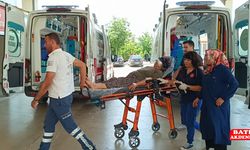 Adana'da iki otomobilin çarpıştığı kazada 4 kişi yaralandı