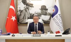 Antalya Büyükşehir Belediye Başkanı Böcek'ten 19 Mayıs mesajı