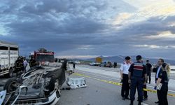 Burdur'da trafik kazasında 3 kişi öldü, 2 kişi yaralandı