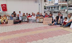 Hatay'da Gazze'ye destek için oturma eylemi düzenlendi