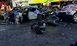 Zincirleme Trafik Kazası 10 Ölü 30 Yaralı