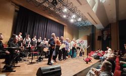 UTEF Umut Işığı THM Korosu'ndan "Yaza Merhaba" konseri