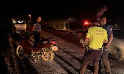 Kumluca'da İki motosikletin çarpışması sonucu sürücüler yaralandı