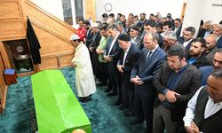 Dereye düşüp ölen genç defnedildi