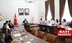 Antalya'daki Kumköy sahilinde ve Aksu çayındaki kaçak yapılar kaldırılacak