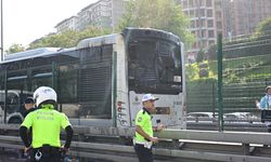 Metrobüste çıkan yangın söndürüldü