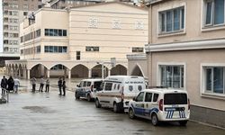 Okulda merdiven boşluğuna düşen öğrenci hayatını kaybetti