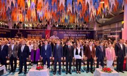 AK Parti Kaş İlçe Başkanlığına Okay Bilgin yeniden seçildi