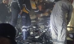 Babasının kullandığı tıra arkadan çarpan tır sürücüsü öldü