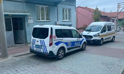 Oğlu tarafından bıçakla yaralanan anne hastanede hayatını kaybetti