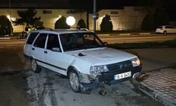 Otomobil ile çarpışan motosikletin sürücüsü ağır yaralandı