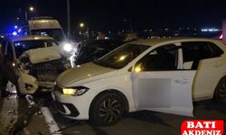 Kumluca'da Trafik kazasında kurye yaralandı