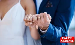 AK Parti’den Bekârlık Araştırması: Gençler Neden Evlenmiyor?