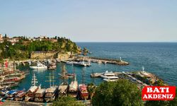 Antalya’da Bahar Geldi, Yat Limanı Şenlendi!