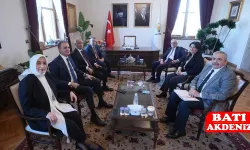 DEM Parti heyeti, AK Parti'yi ziyaret etti