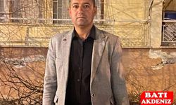 Muhtar, mahalleliyi sahura kaldırıyor
