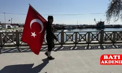 Şehitler için 555 bin adım attı!