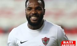11. Kattan Düşerek Can Verdi! Futbol Dünyası Şokta