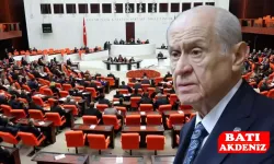 MHP'den Türk Medyasını Koruma Hamlesi: Yabancı Sosyal Medyaya Reklam Sınırı Getiren Kanun Teklifi TBMM’de