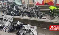 Gişeler yine can aldı! Otomobil kağıt gibi ezildi!