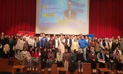 'Gri Koç', gençlere sınav kazandıran taktikleri anlattı