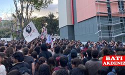 Boğaziçi’nde Yumurtalı Protesto: 97 Öğrenci Neden Gözaltına Alındı?
