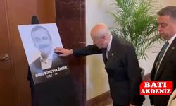 Meclis'te Sessizlik Bozuldu! Bahçeli, Sırrı Süreyya Önder İçin Geldi