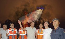 Antalya'da alevler geceyi aydınlattı! Alanya ve Gazipaşa'da yangına müdahale sürüyor