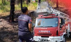 Antalya-Isparta Yolunda Korkutan Araç Yangını: Otomobil Alev Alev Yandı