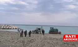 Sahilde Güneşleniyordu, İş Makinesi Altında Can Verdi
